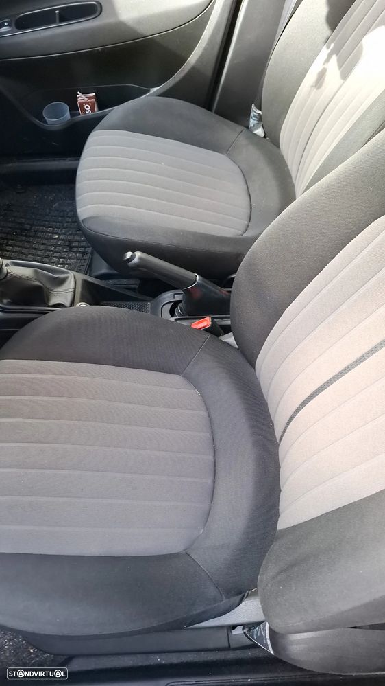 Fiat Punto 1.2 Easy S&S - 9