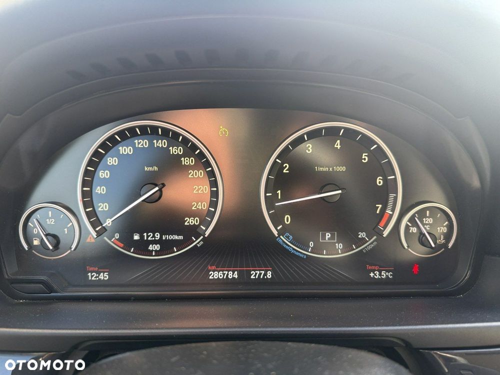 BMW Seria 5 528i xDrive Luxury Line - 19