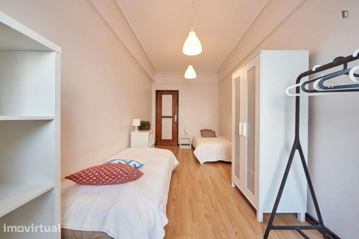 Quarto - localizado em Saldanha Lisbon - Grande imagem: 4/31