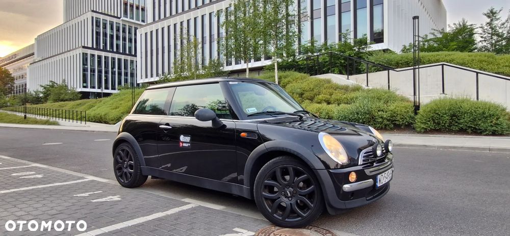MINI ONE Standard - 15