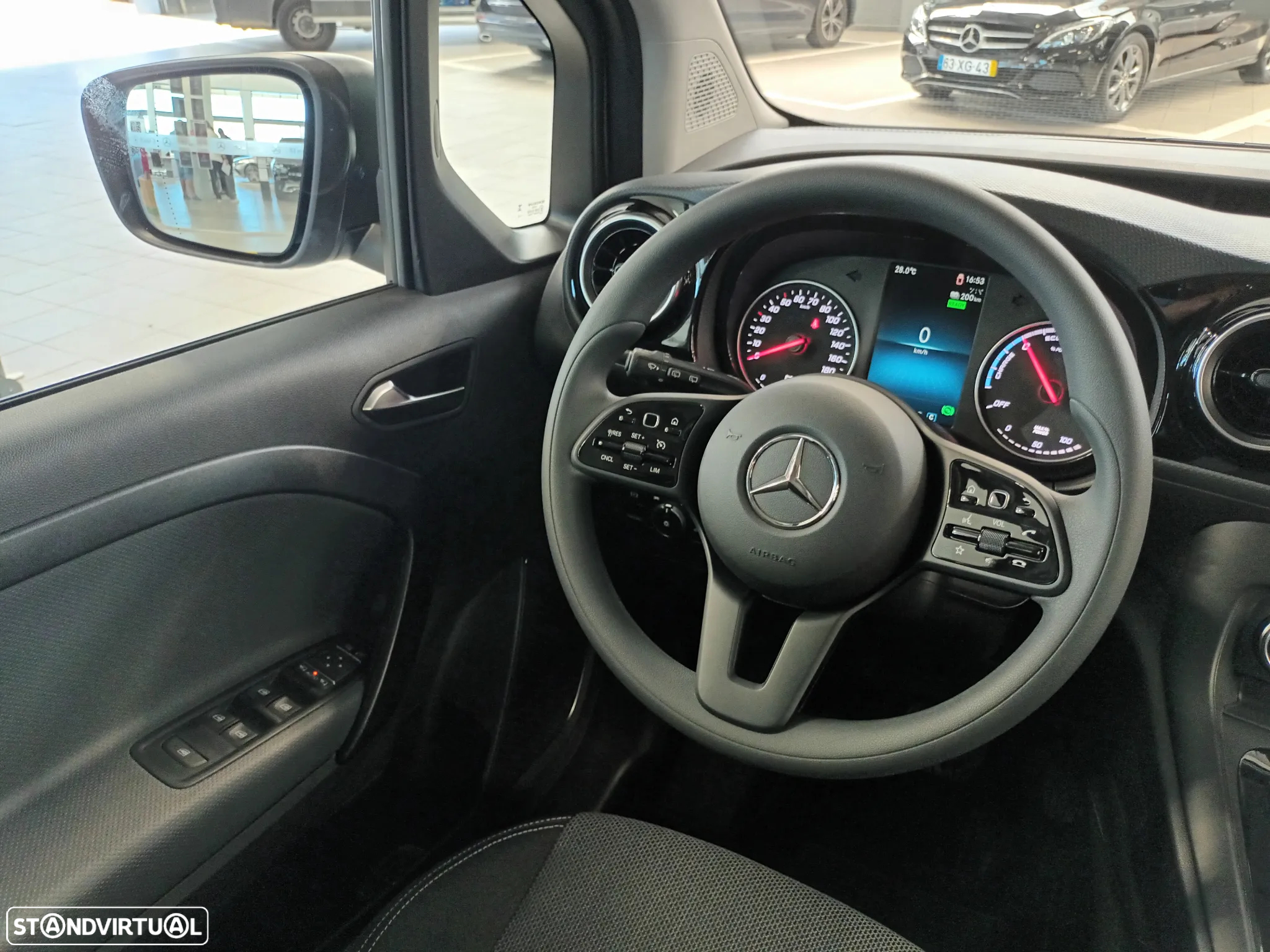 Mercedes-Benz eCitan Tourer - 16