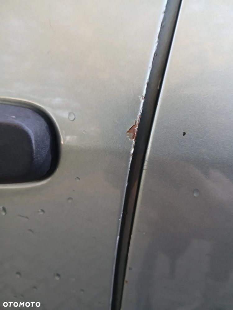 Toyota RAV4 2.4 VVT-i Sport - 11