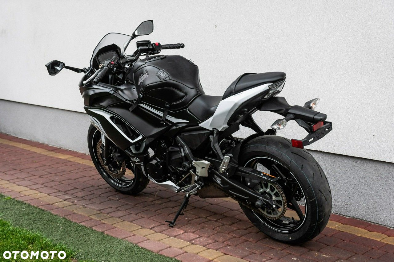 Kawasaki Ninja - 5