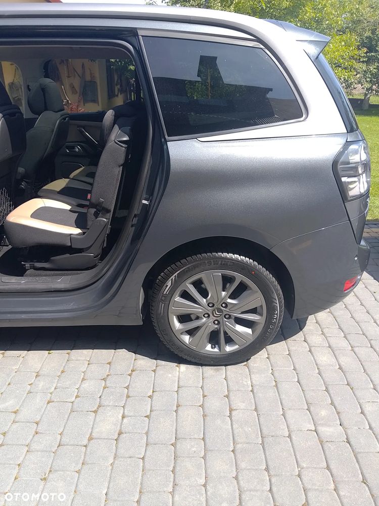 Citroën C4 Picasso e-HDi 115 Exclusive - 32