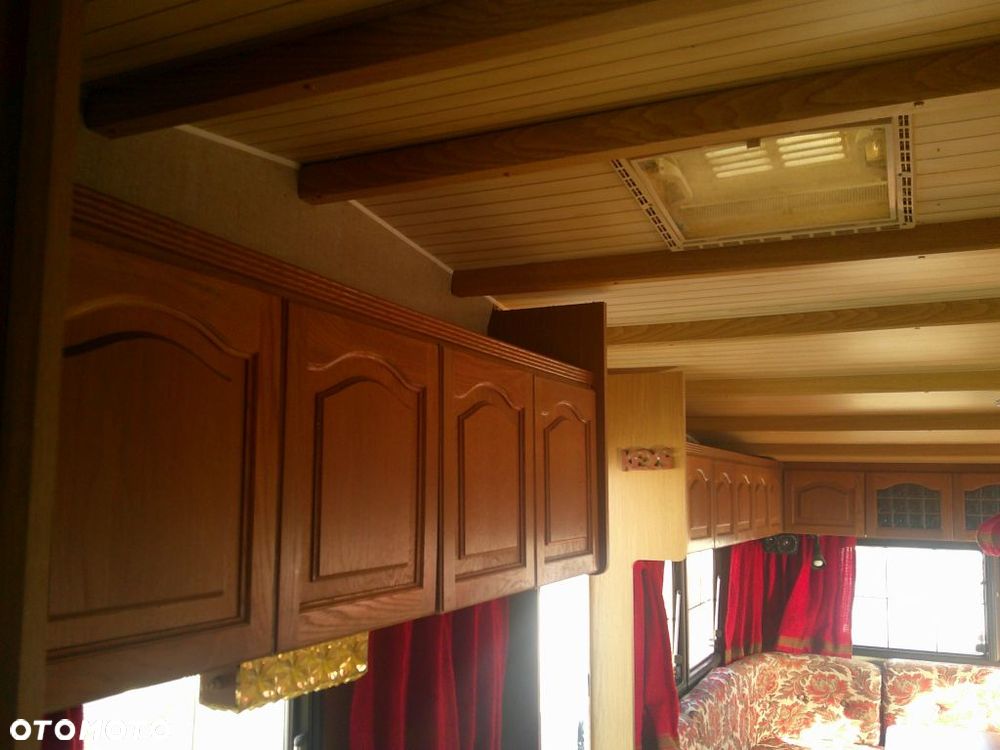 Hobby LANDHAUS 770 - 16