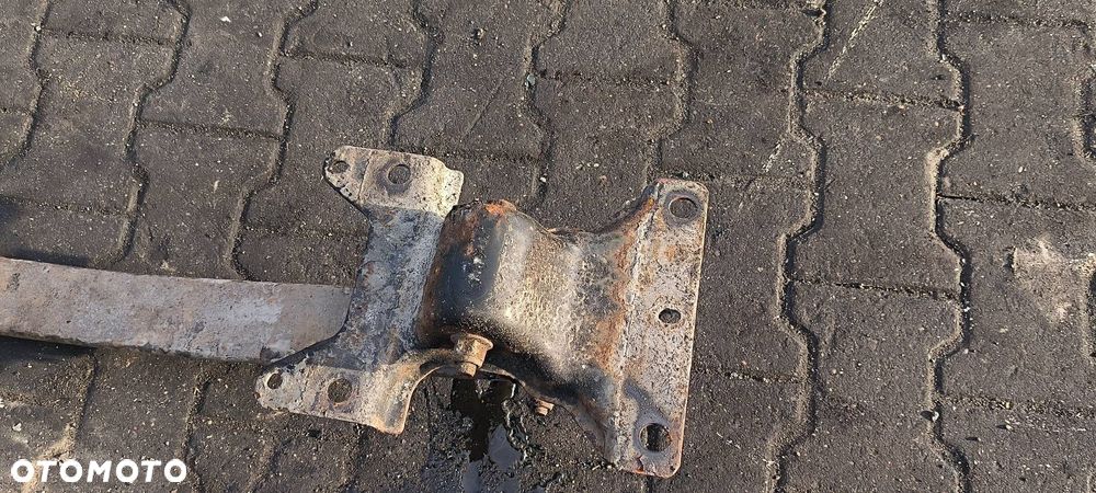 RESOR TYLNY RENAULT MASTER III - 5