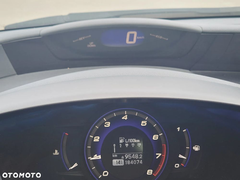 Honda Civic 1.4 i-VTEC Comfort - 32