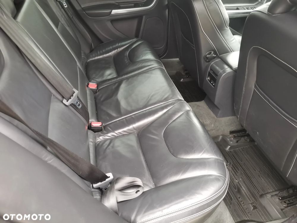 Volvo V60 D4 Drive-E Summum - 27