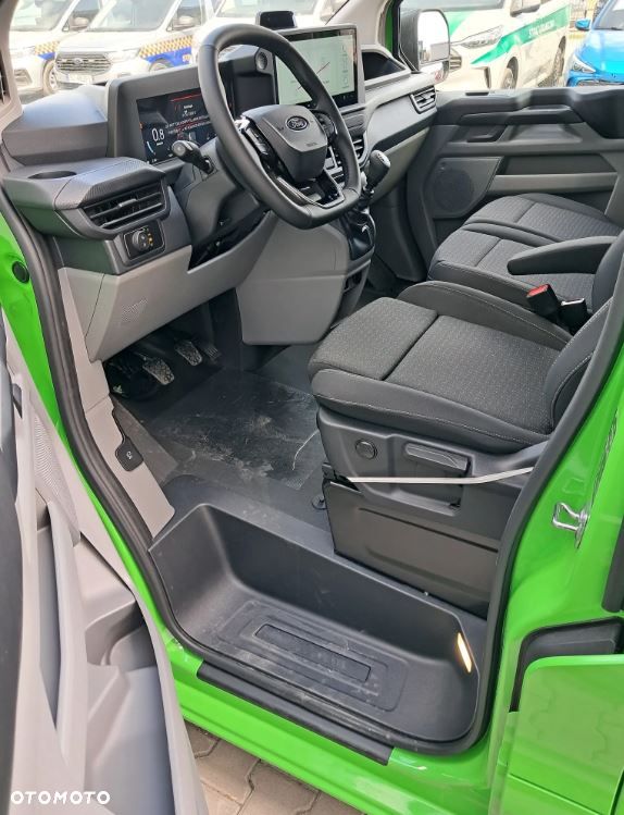 Ford Transit Custom - 14