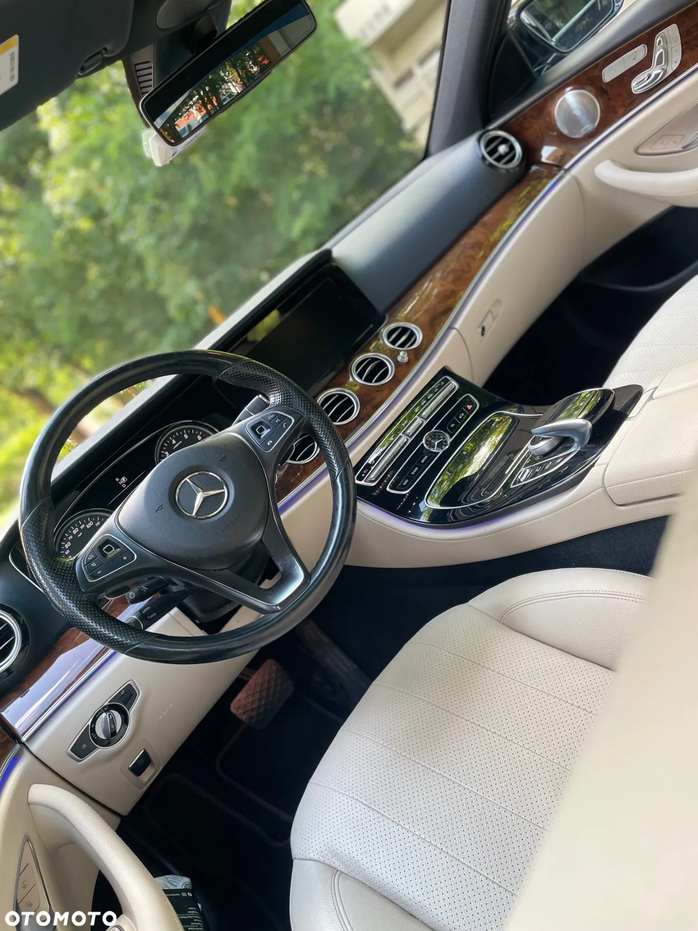 Mercedes-Benz Klasa E 300 9G-TRONIC Avantgarde - 7