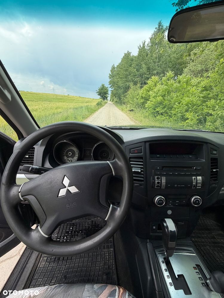 Mitsubishi Pajero 3.2 DID Intense - 7