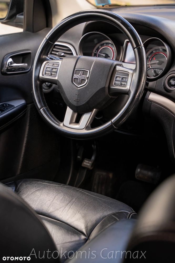 Dodge Journey - 16