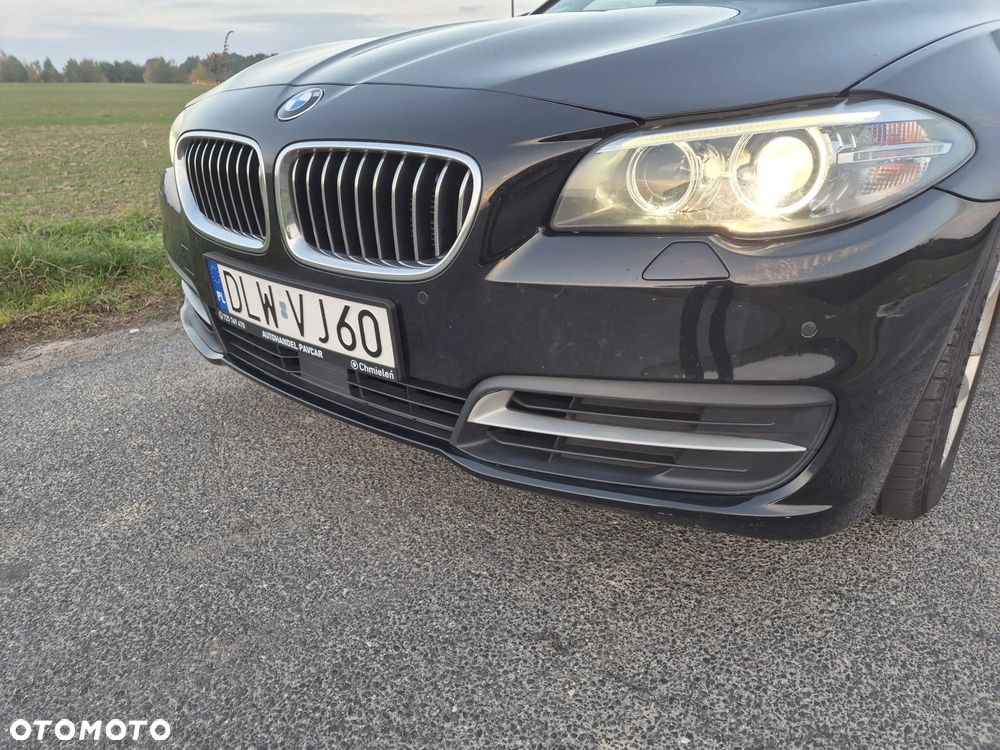 BMW Seria 5 518d - 28