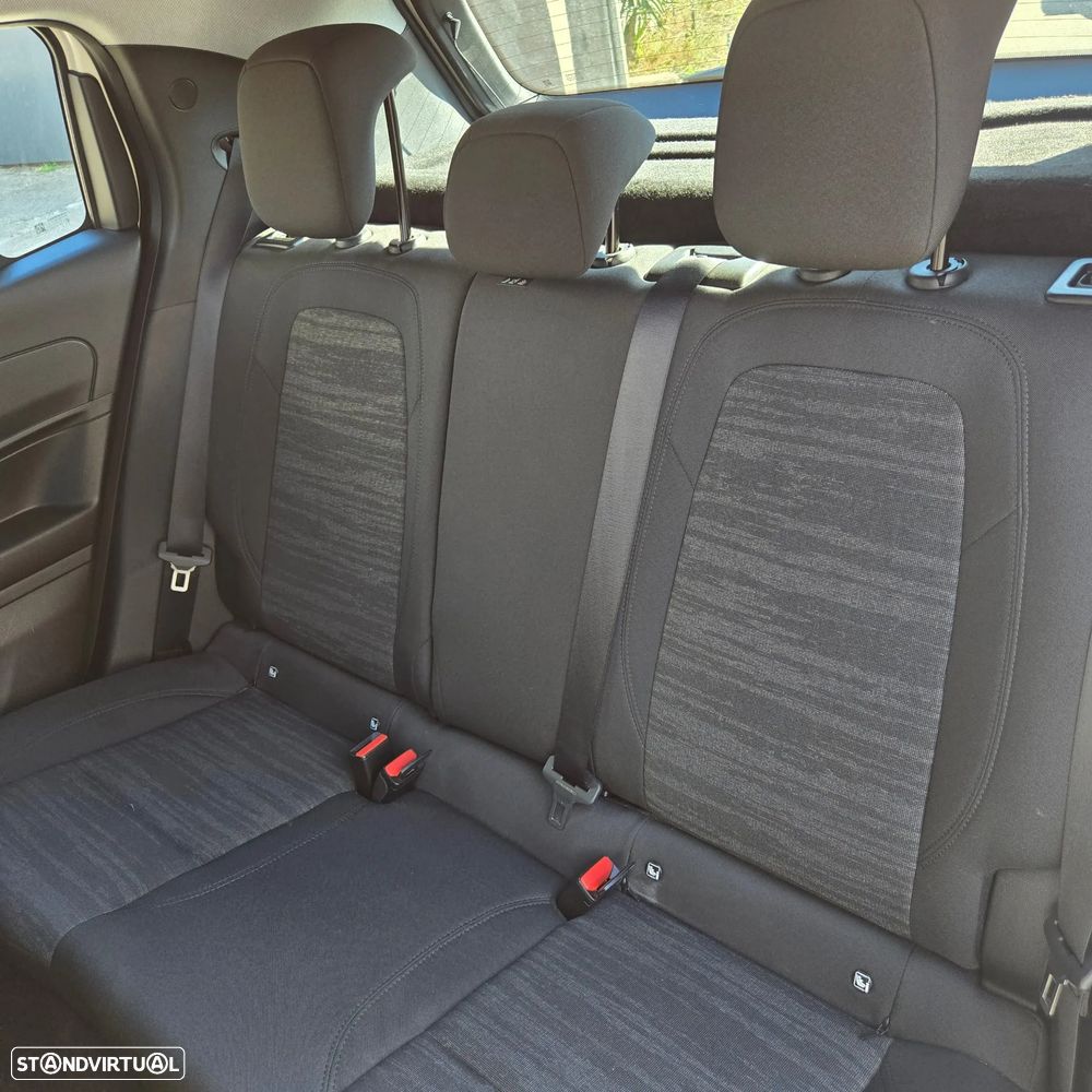 Jeep Avenger 54 kWh Longitude - 20