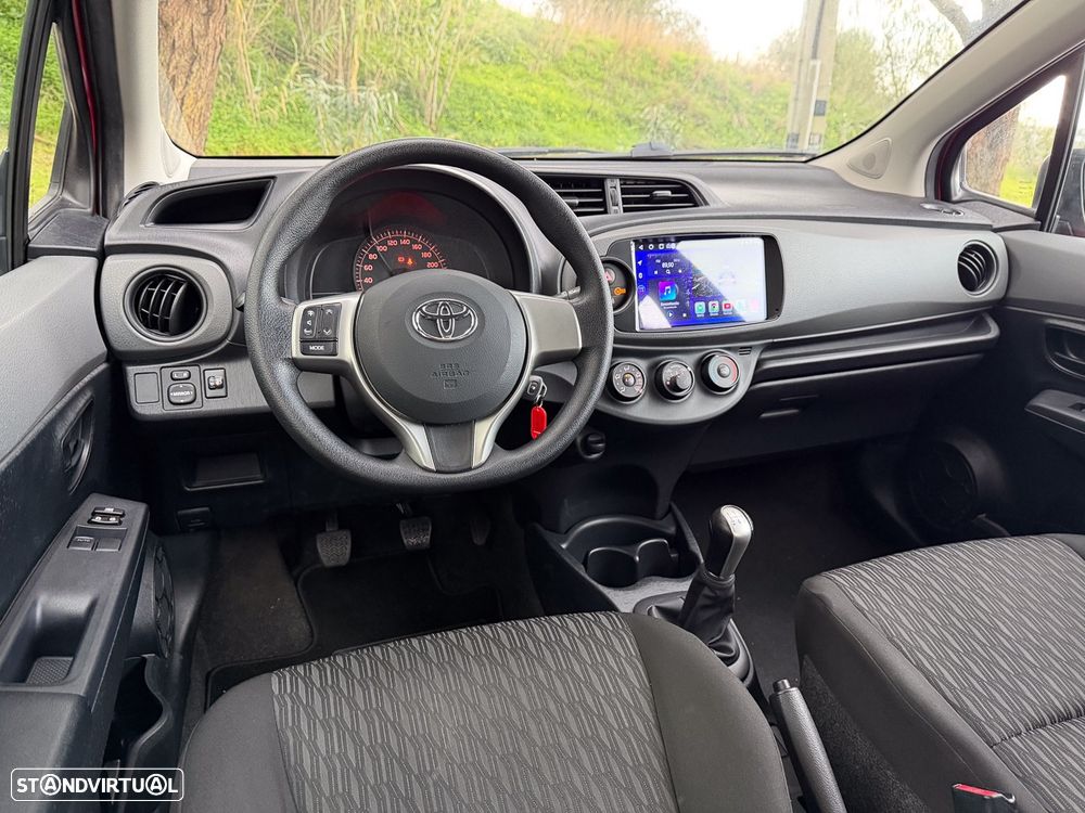 Toyota Yaris 1.0 VVT-i Sport - 19