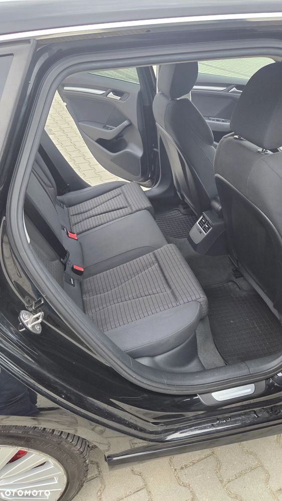 Audi A3 Sportback - 7