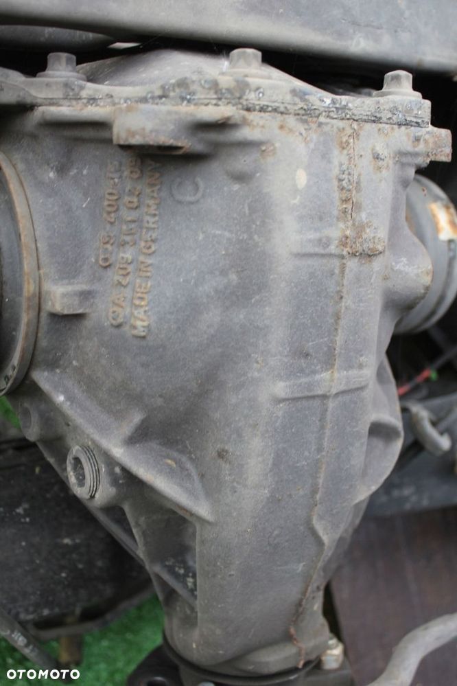 Dyferencjał dyfer przełożenie 3.07 Mercedes CLK W209 C209 M272 A2093501514 - 3