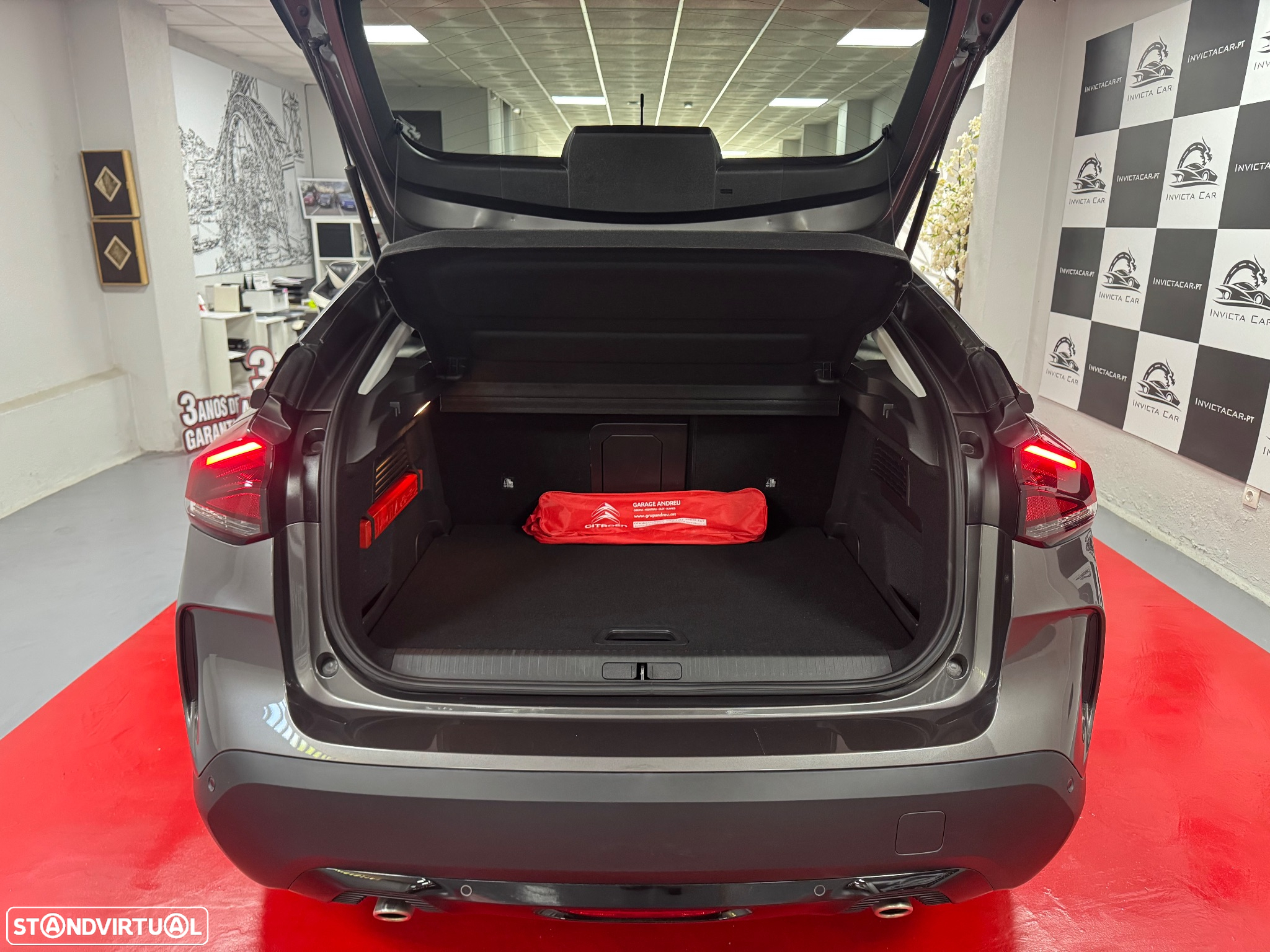Citroën C4 PureTech 155 Stop&Start EAT8 SHINE - 14