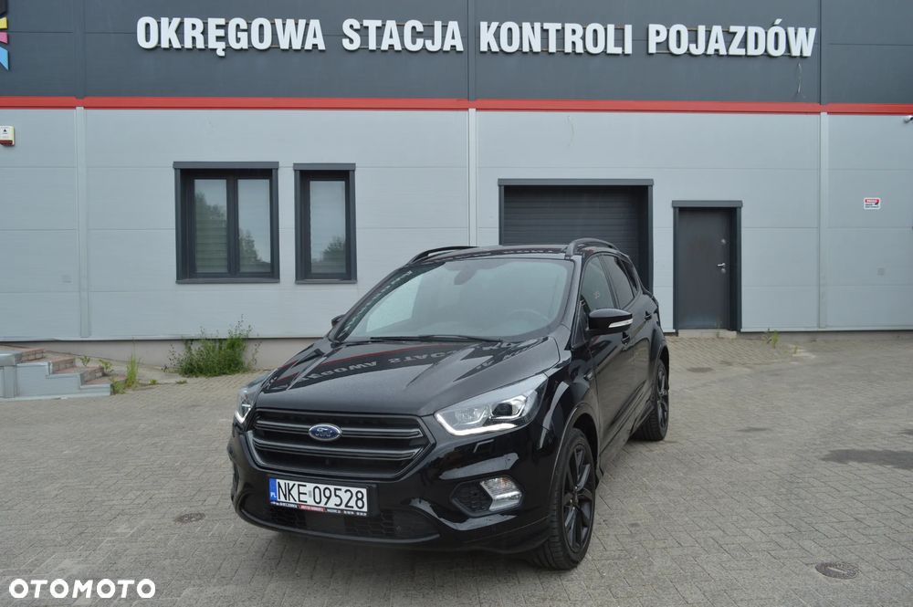 Ford Kuga 1.5 EcoBoost 2x4 ST-Line - 2