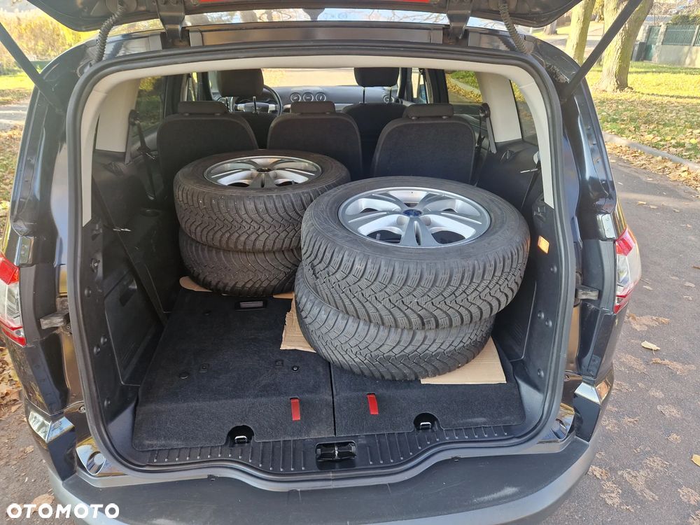 Ford S-Max 2.0 TDCi DPF Titanium - 18