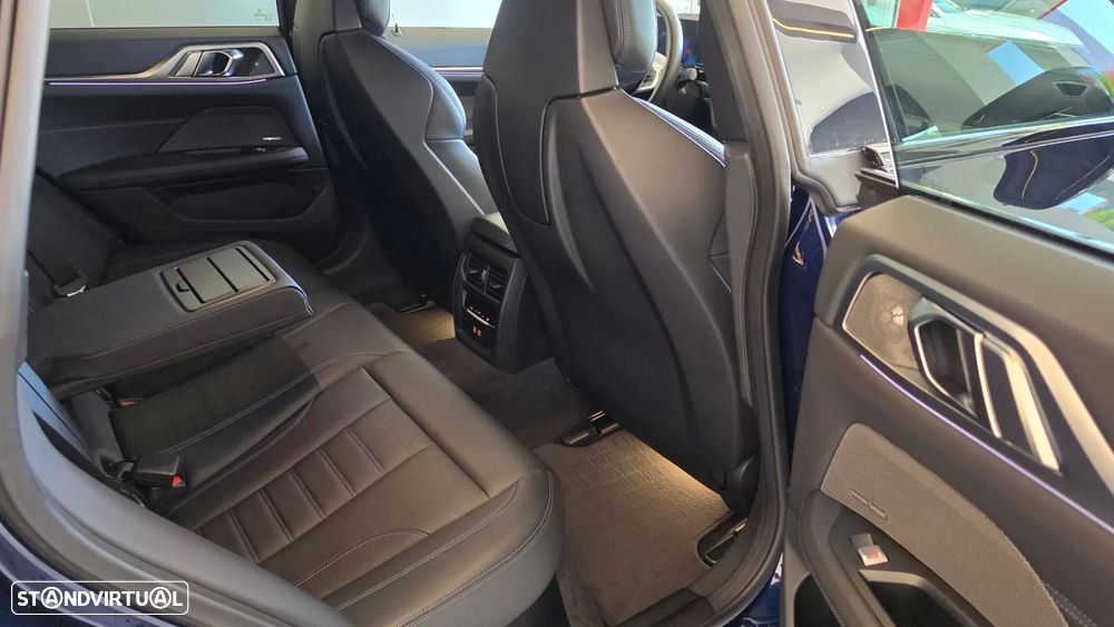BMW i4 eDrive35 Pack Desportivo M Pro - 53