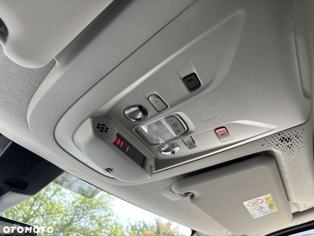 Toyota Proace City - 30