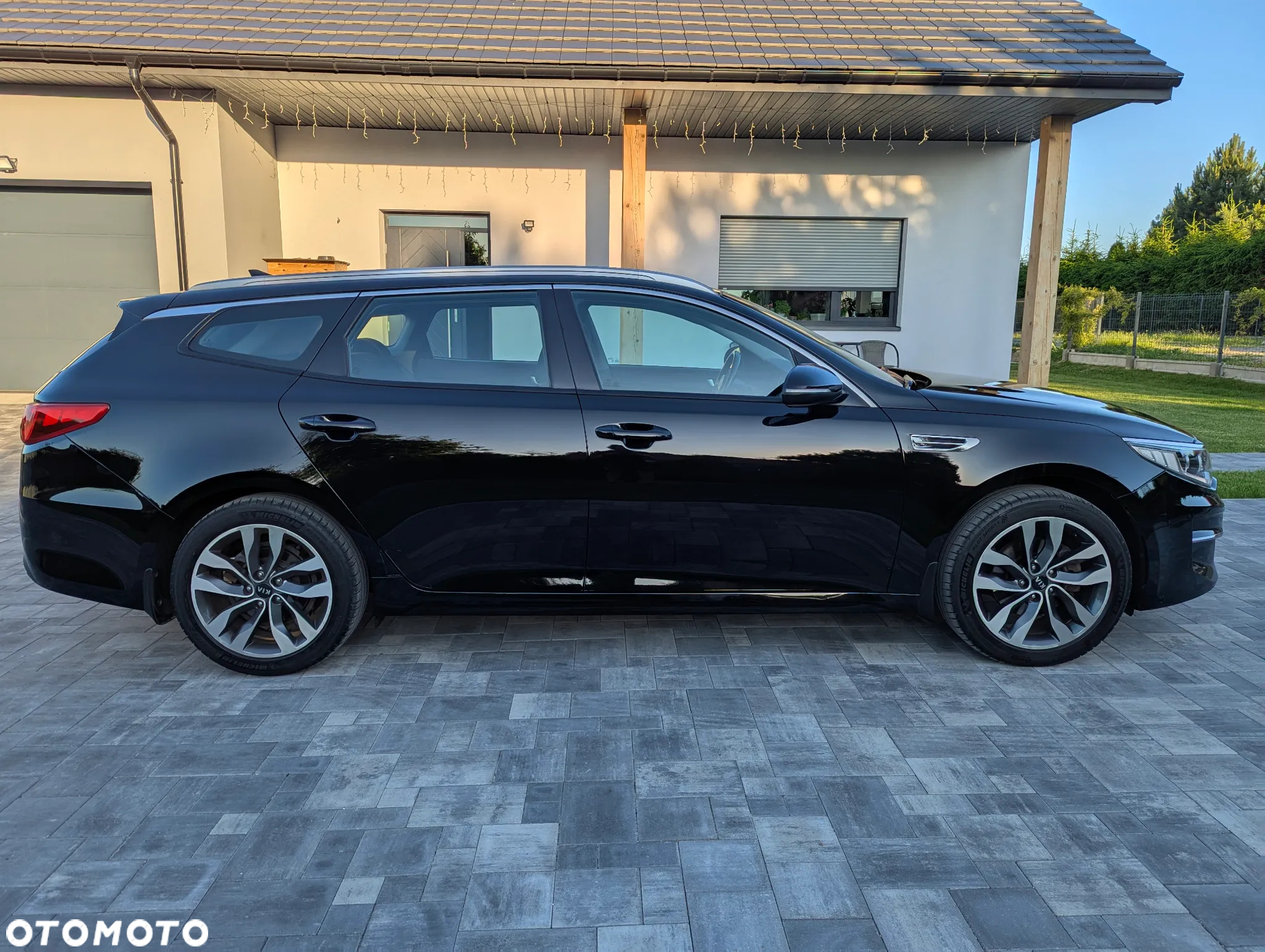 Kia Optima 1.7 CRDI M - 6