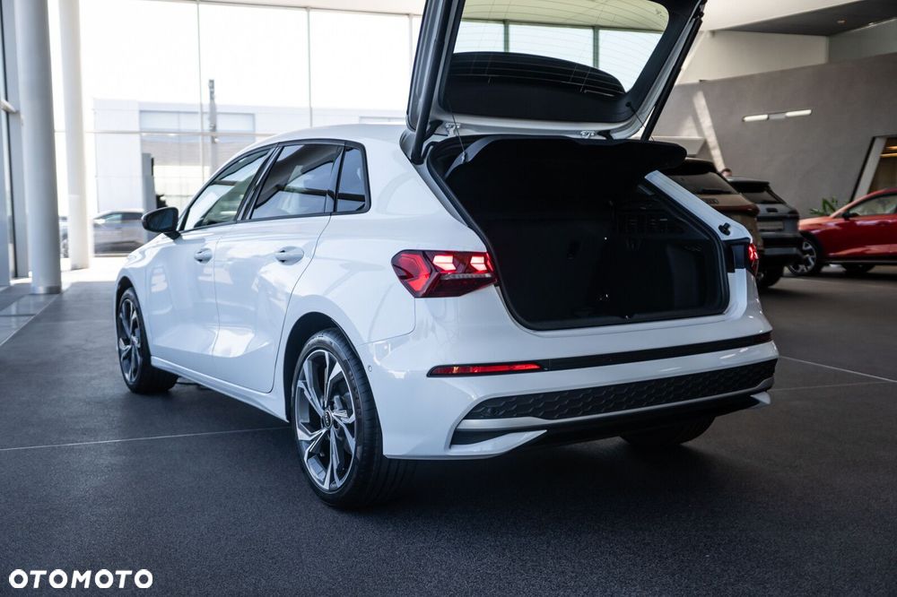 Audi A3 Sportback - 7
