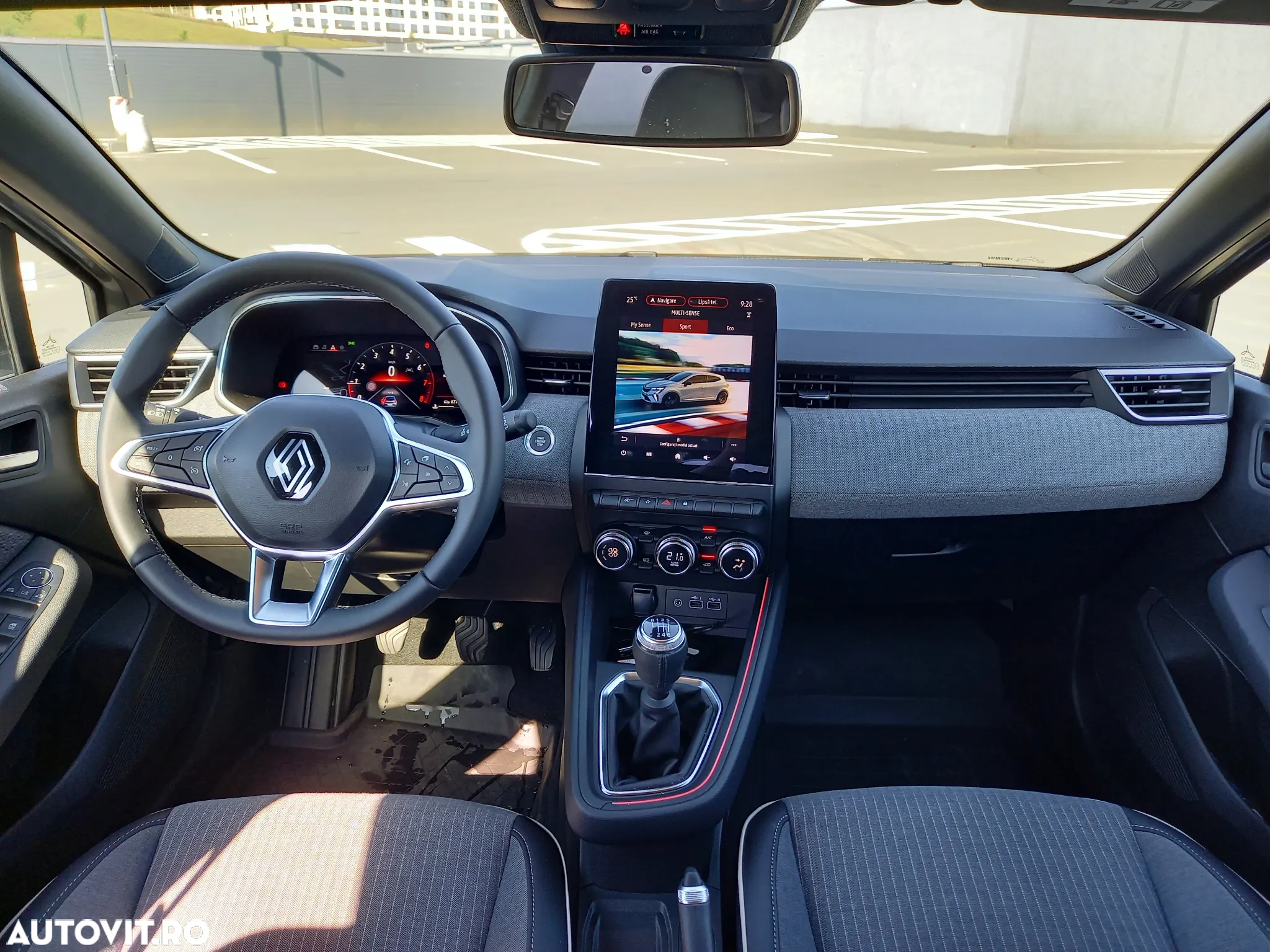 Renault Clio V 1.0 TCe 90 Techno - 6