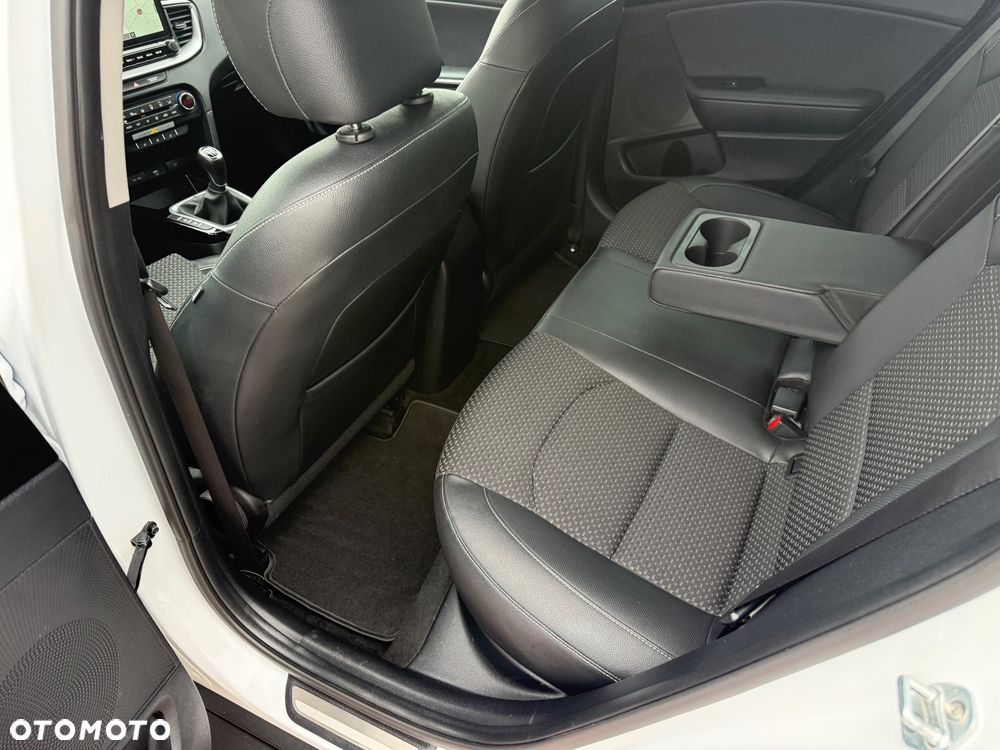 Kia XCeed 1.4 T-GDI OPF JBL SOUND EDITION - 13