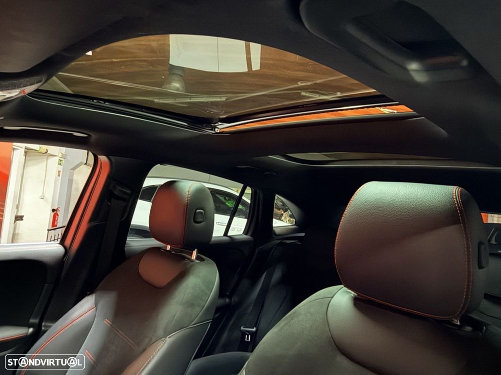 Mercedes-Benz GLA 250 e AMG Line - 23