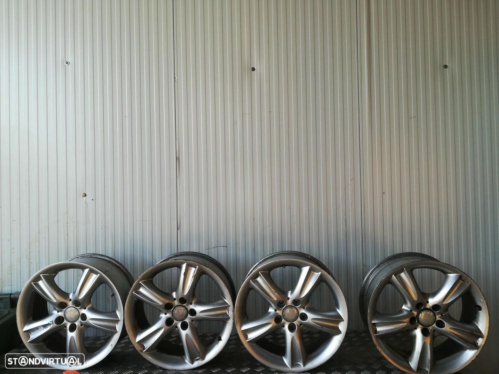 CONJUNTO DE PNEUS MERCEDES-BENZ CLASE C BM 203 SPORTCOUPE - 1