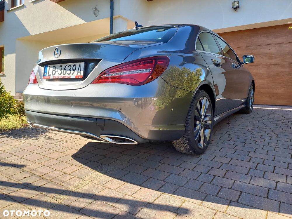 Mercedes-Benz CLA 180 d Urban - 8