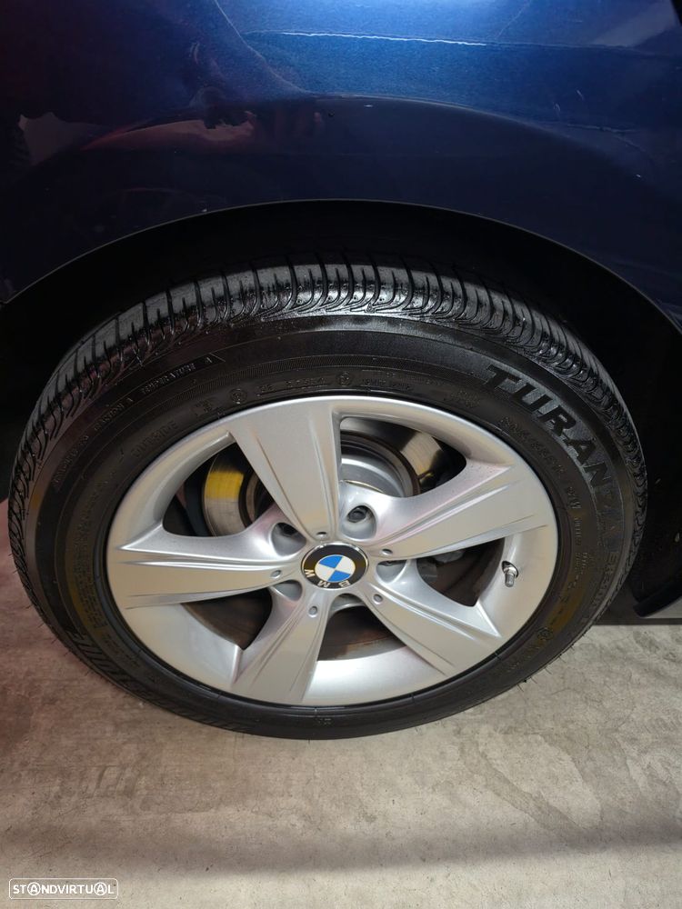 BMW 116 d Line Urban - 8