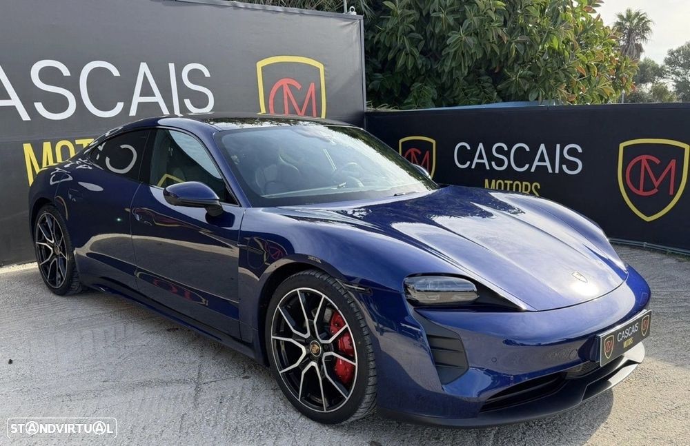 Porsche Taycan 4S - 12