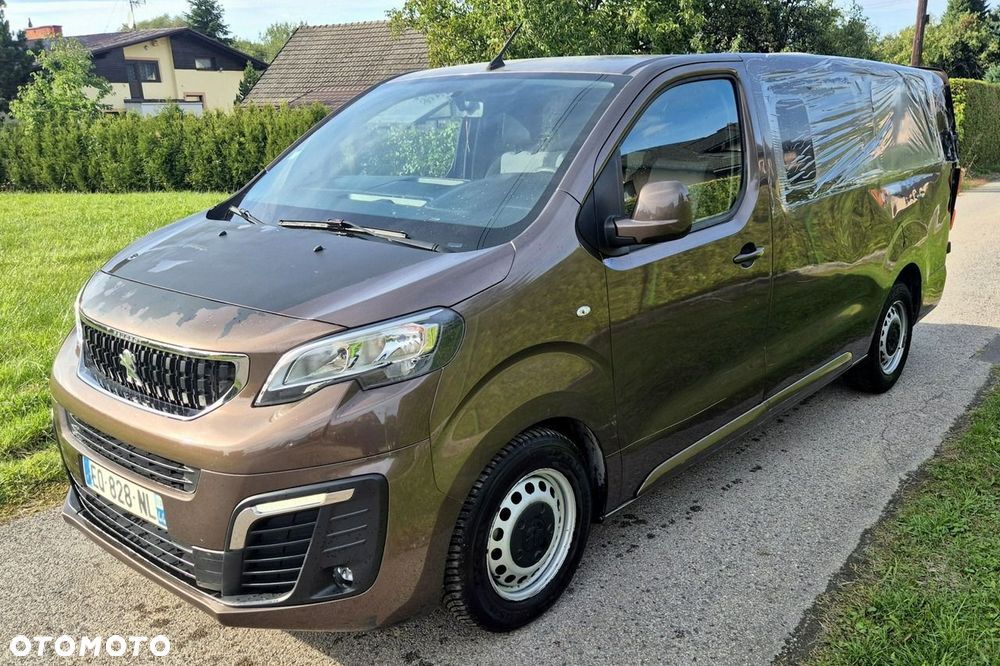 Peugeot Traveller - 4