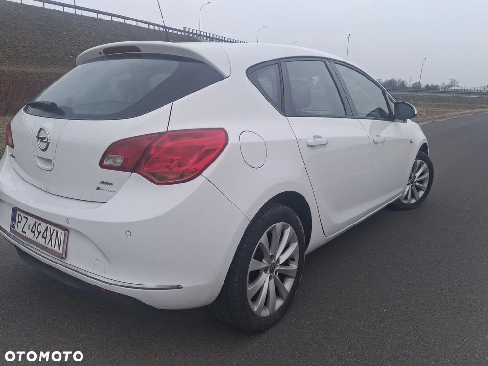 Opel Astra 1.4 T Enjoy - 7