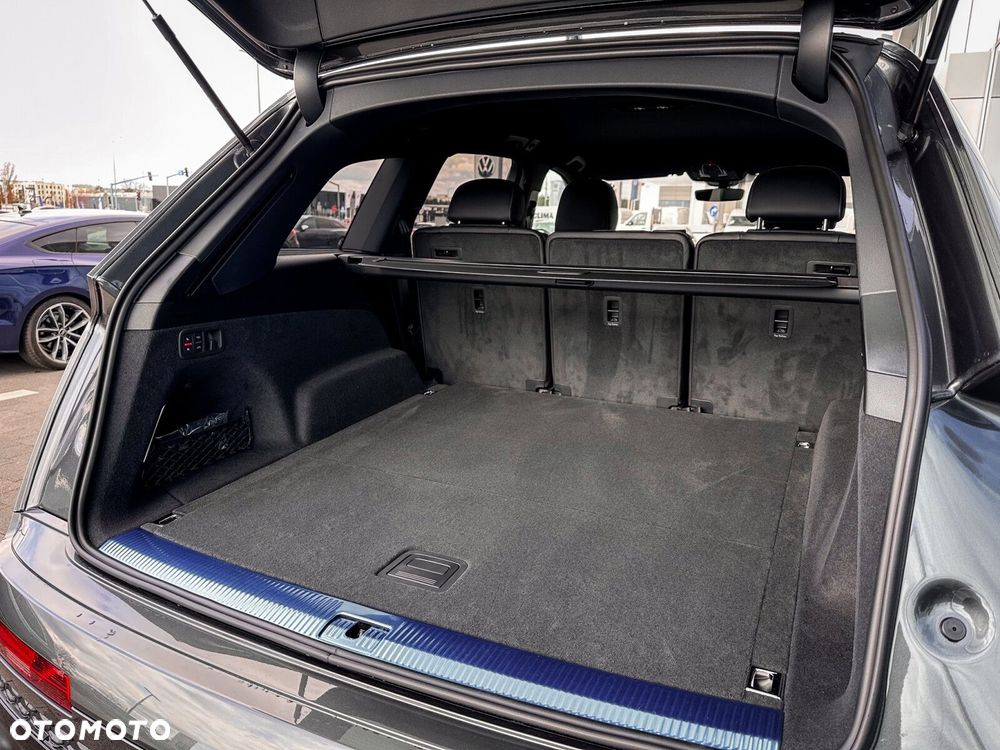 Audi Q7 - 9