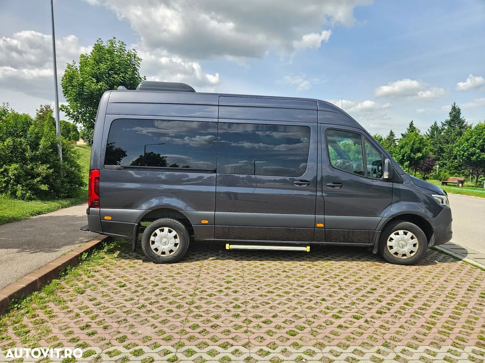 Mercedes-Benz Sprinter - 16