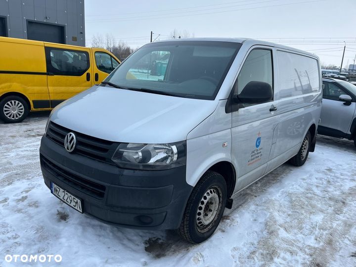 Volkswagen Transporter - 2