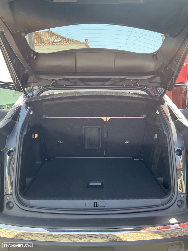 Peugeot 3008 1.5 BlueHDi Allure EAT8 - 3