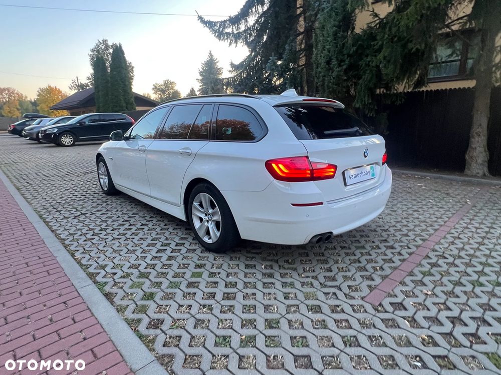 BMW Seria 5 520d xDrive Luxury Line - 16