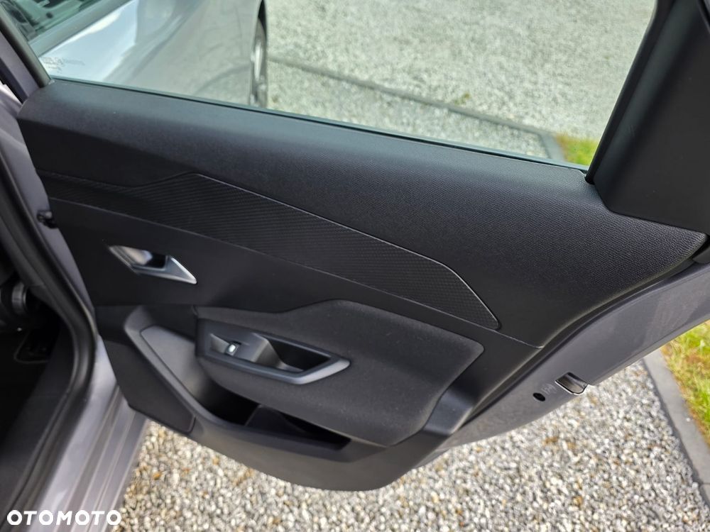 Peugeot 308 - 18