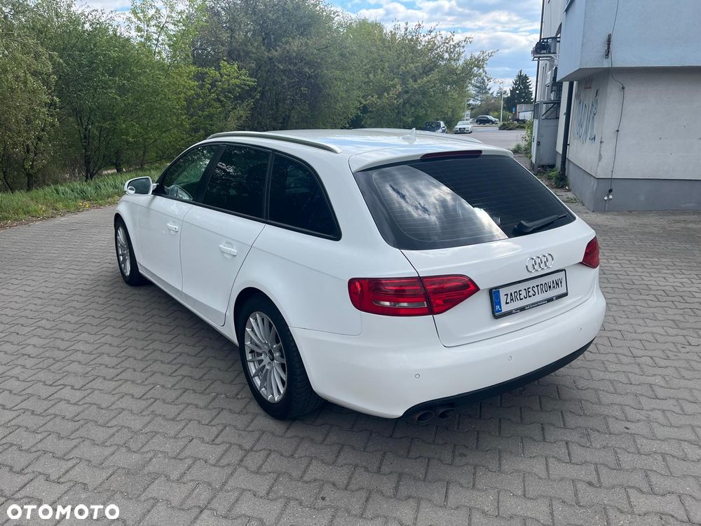 Audi A4 Avant 2.0 TDI DPF Ambition - 4