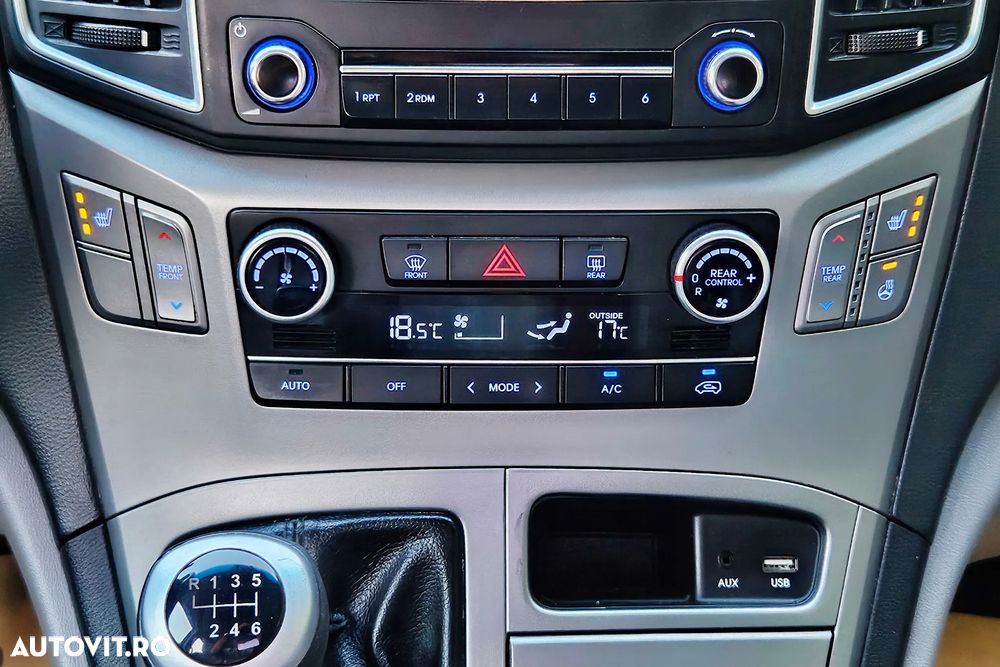 Hyundai H-1 Starex - 22