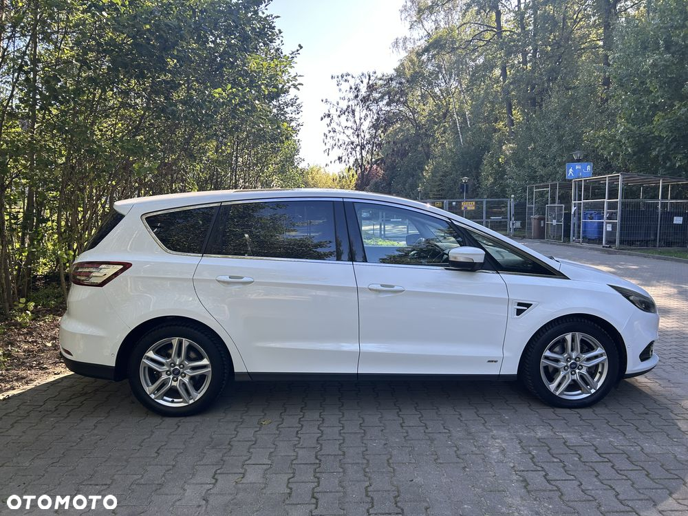 Ford S-Max 2.0 TDCi 4WD Titanium PowerShift - 7
