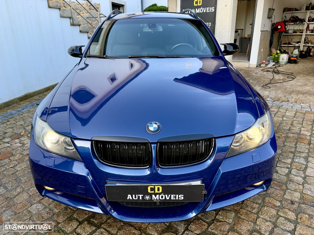 BMW 320 d Navigation Sport - 26