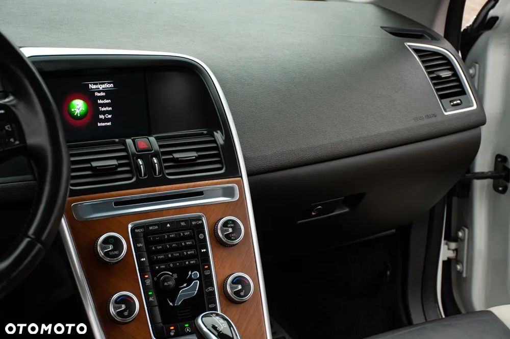 Volvo XC 60 D4 Drive-E Summum - 14