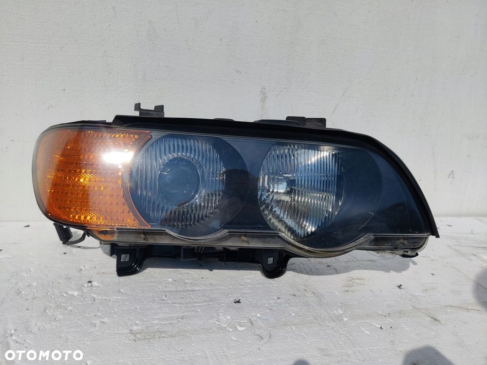 Lampa prawa BMW X5 E53 xenon - 2
