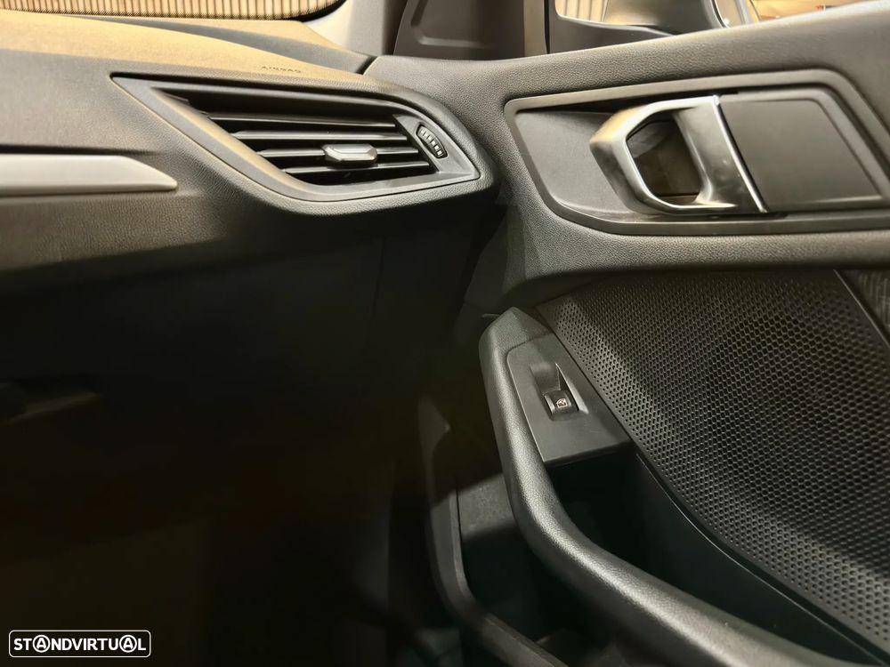 BMW 116 d Line Luxury Auto - 23